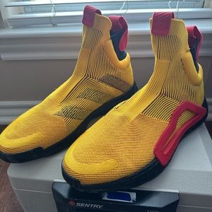 Adidas N3xt L3v3l Bold Gold size 11 basketball shoes